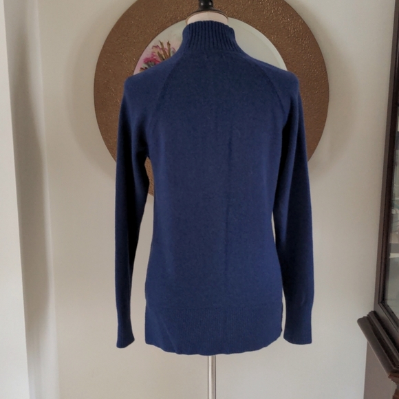 LL Bean cashmere sweater - Picture 3 of 12